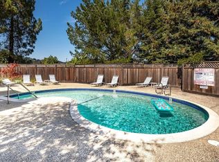 29 Escalle Ln, Larkspur, CA 94939