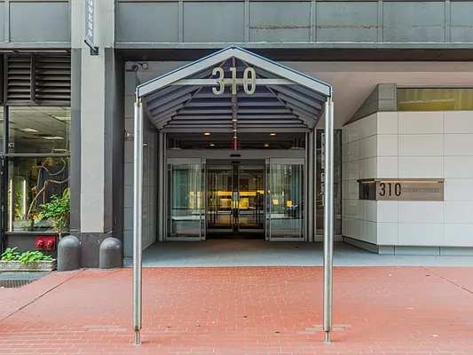 Sold by Compass | media 19