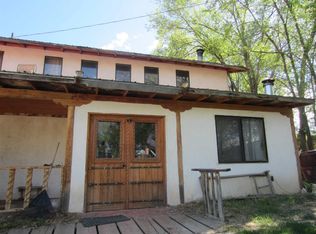 10C El Tros Rd, Ranchos De Taos, NM 87557