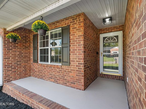 3rd image of 107 Muscovy Way