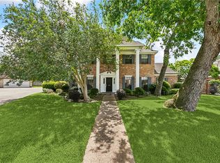 3767 Red Oak Ct, New Orleans, LA 70131