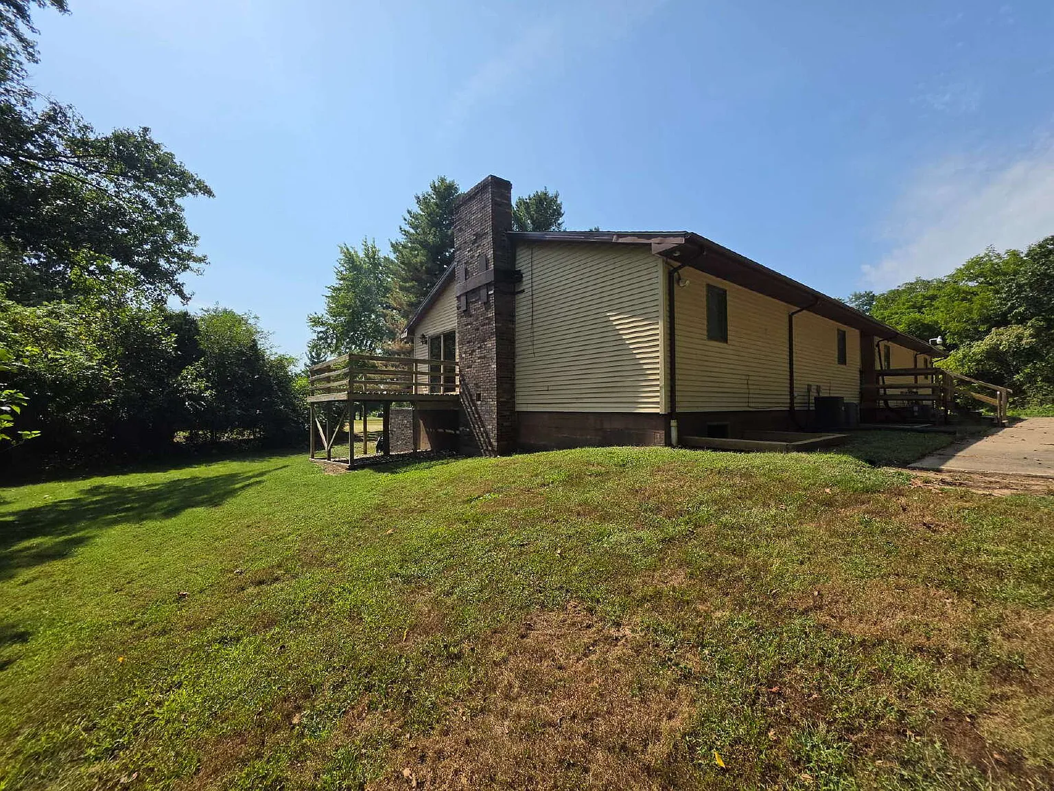 2 bed, 2.0 bath, $925 — Photo 1