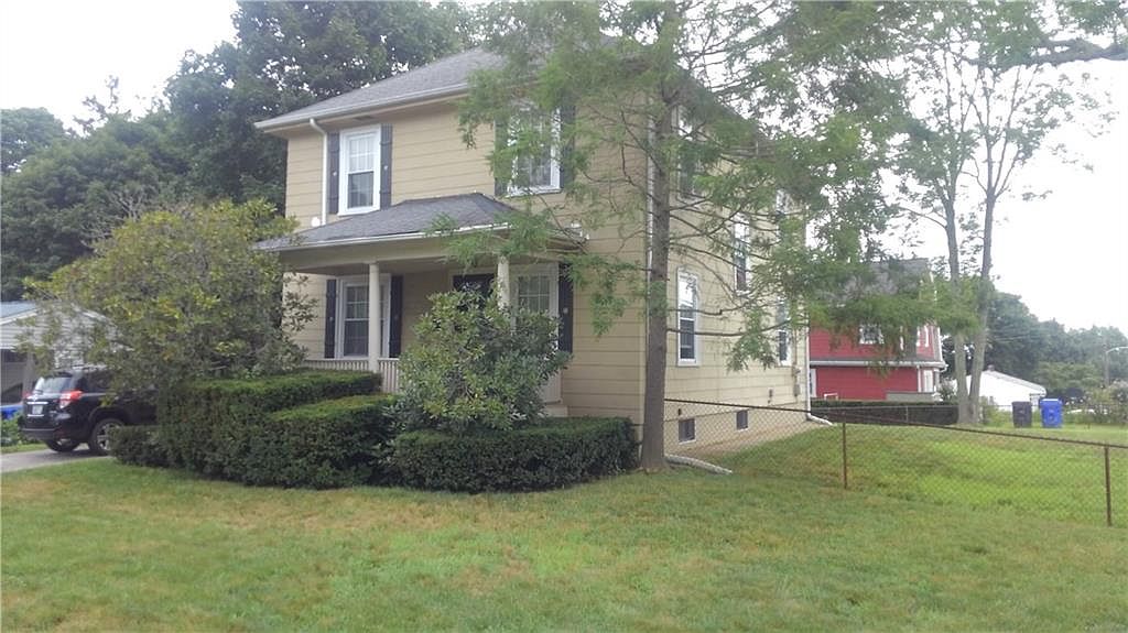 76 Lexington Ave, West Warwick, RI 02893 Zillow