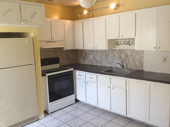 4th image of 18355 NE 1st Ct