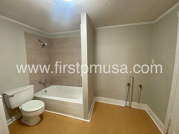 4th image of 4108 10th Ave #4108