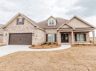105 Brook Hollow Ct, Kathleen, GA 31047