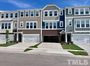 1013 Commack Dr, Durham, NC 27703