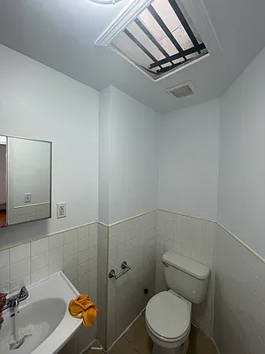 Rented by SAFEGUARD REALTY PARTNERS LLC | media 13