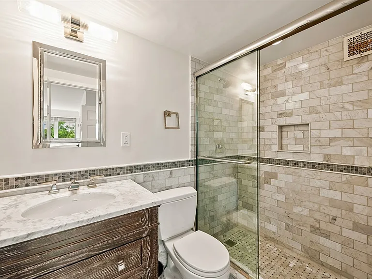 19 Chauncy St #4B — Photo 20