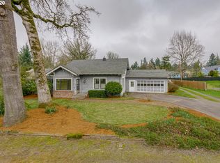 8101 SW Locust St, Portland, OR 97223