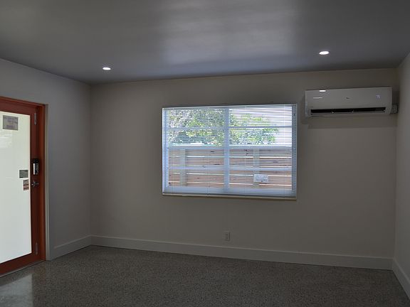 4th image of 611 5th Ave N