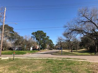 224 W Park Ln, Pasadena, TX 77506