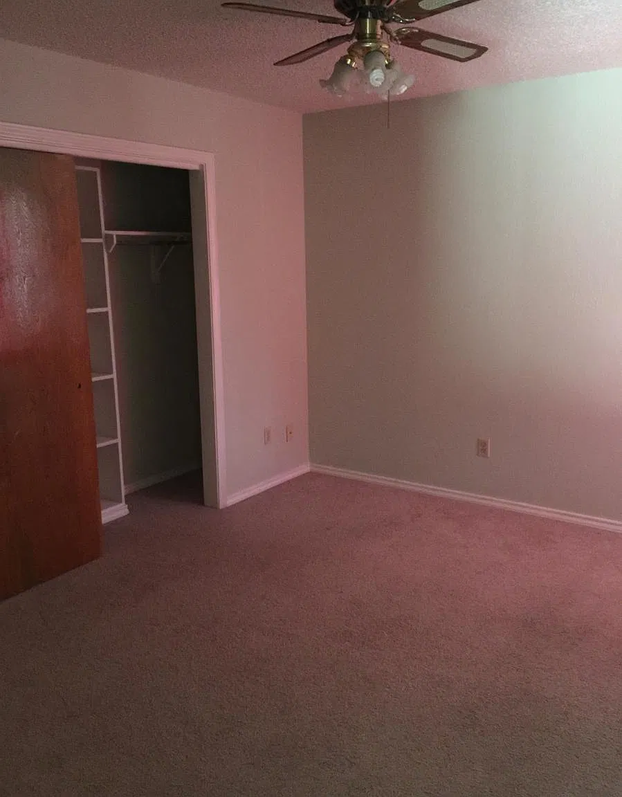 3 bed, 2.5 bath, 1811 sqft, $2,200 — Photo 4