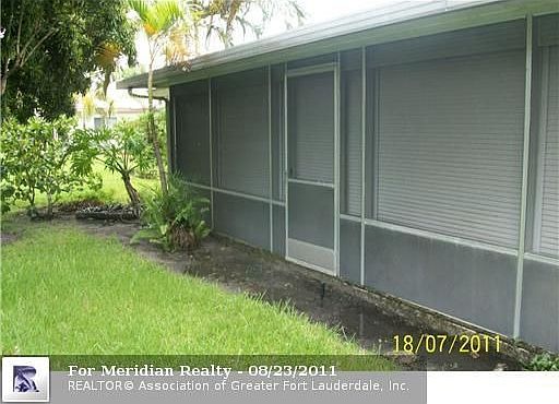 3rd image of 1015 E Cypress Dr #V-30
