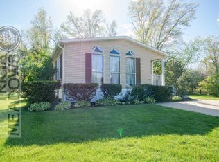 546 Ivy Ct, Mount Laurel, NJ 08054