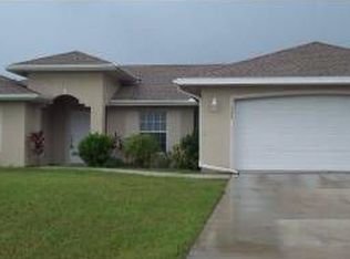 4129 NE 15th Pl, Cape Coral, FL 33909