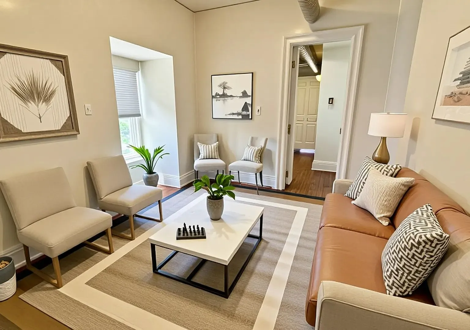 702 W King St-LDP — Photo 2