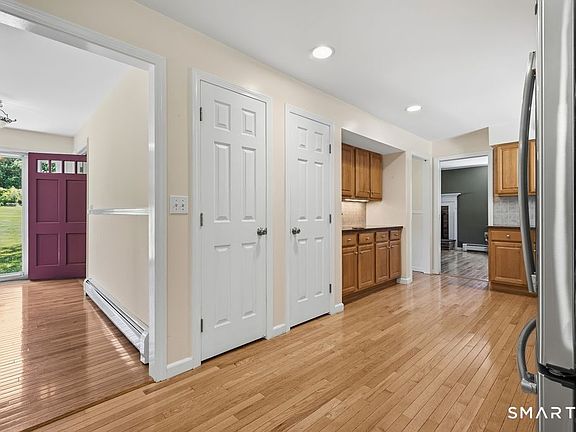 4th image of 152 Holmes Road