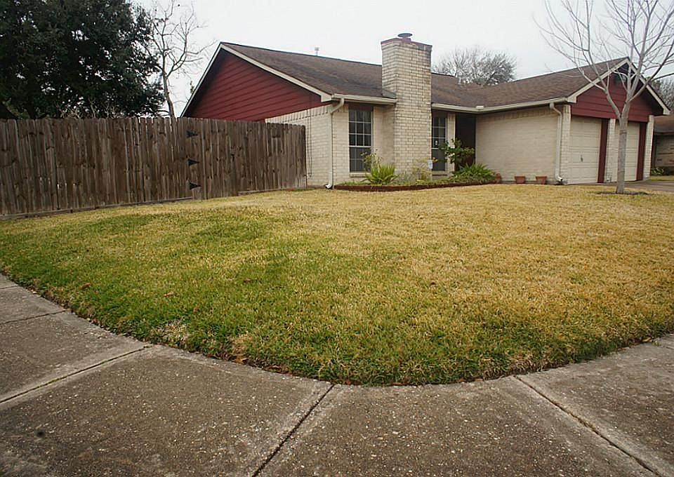 1st image of 6914 La Violetta Dr