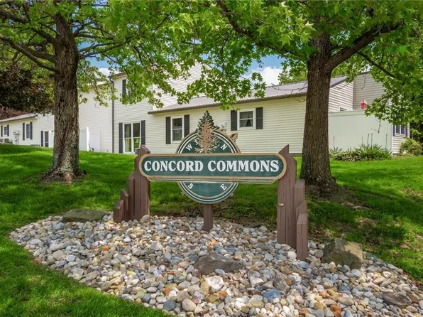 1094 Concord Pl, Zanesville, OH 43701
