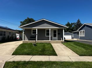 160 S Melrose Ave, Elgin, IL 60123