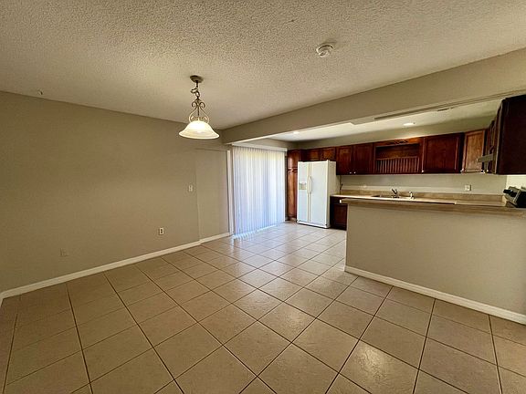 5th image of 532 Bar Dr