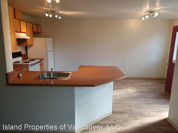 2nd image of 5515 NE 82nd Ave APT 4