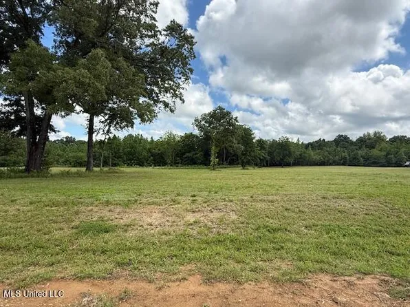 Cedar Crest Cv Lot 33, Byhalia, MS 38611