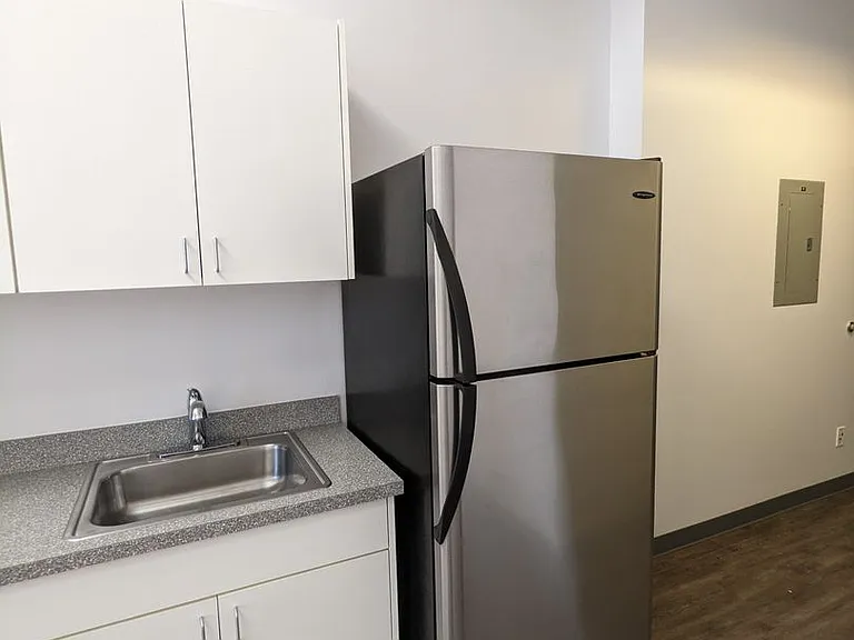 155 Liberty St NE — Photo 17