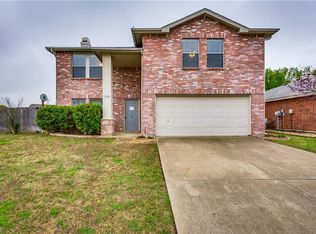 1312 Rambling Brook Trl, Denton, TX 76210