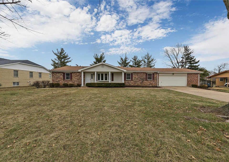 1st image of 9527 Huron Dr
