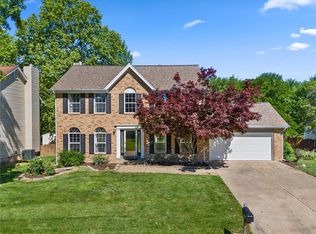 1271 Running Waters Dr, Saint Charles, MO 63304