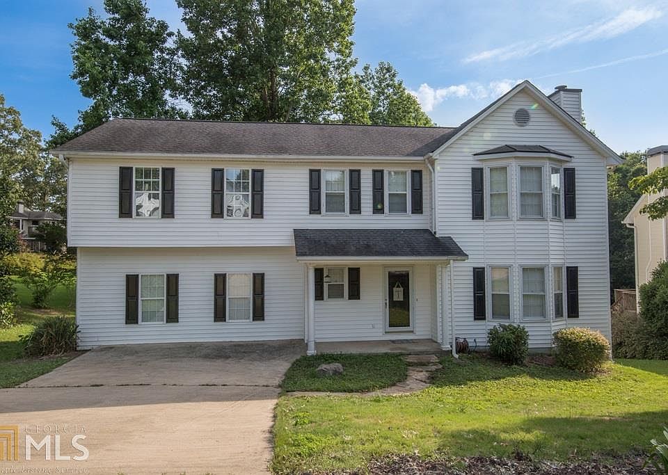 1st image of 487 Piedmont Ct