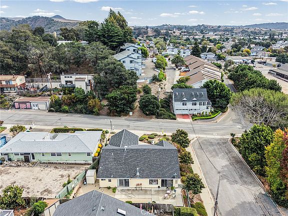 2nd image of 505 Le Point