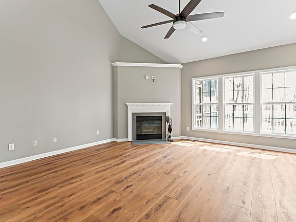 5th image of 7507 Montibillo Pkwy