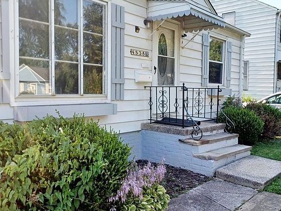 2nd image of 4538 W 147th St