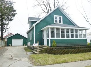 812 Gordon St, Midland, MI 48640