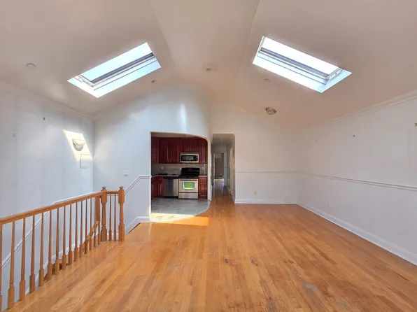 57 Bay 31st Street image 3 of 10