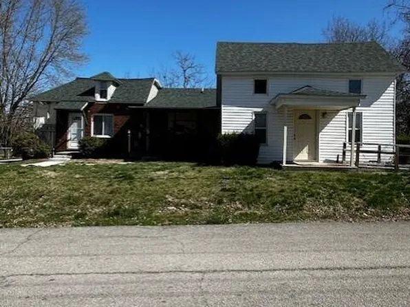 304 N Mill Street #A-D, Marshfield, MO 65706