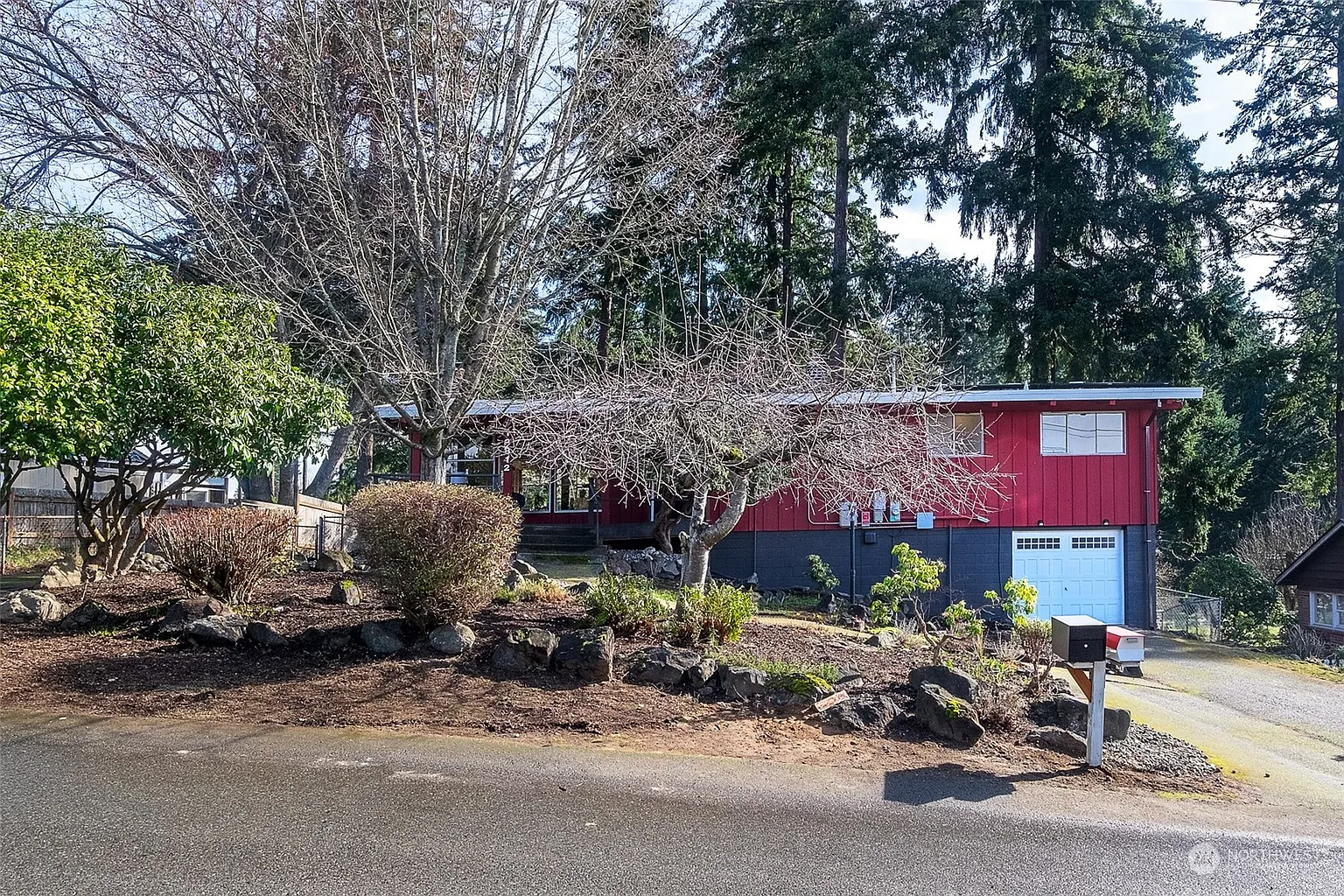 19812 4th Avenue S photo 1