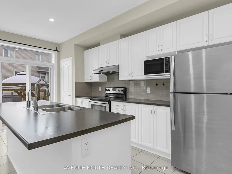 940 Kilbirnie Dr — Photo 25