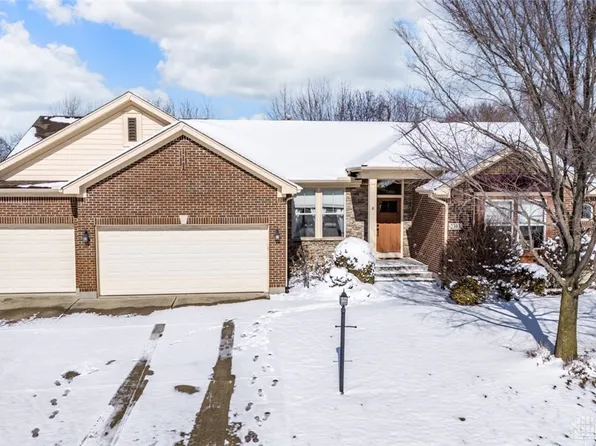 2393 Sydneys Bend Dr, Miamisburg, OH 45342