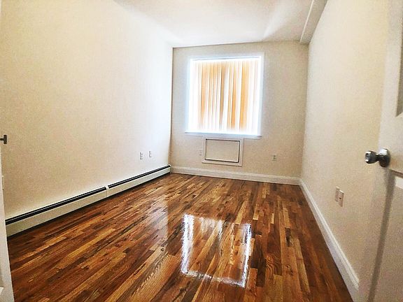 4th image of 1938 85th St #2A