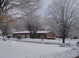 826 Carpico Dr NE, Lancaster, OH