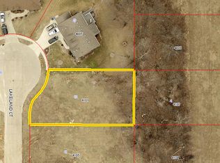 4101 Lakeland Ct, Des Moines, IA 50320