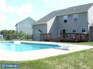 36 Edmonds Dr, Royersford, PA 19468