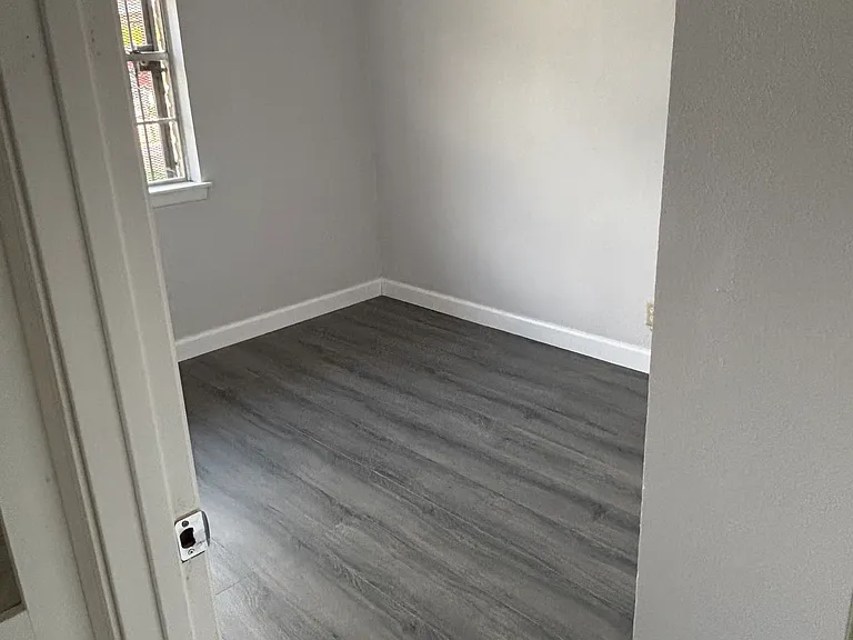 5742 Bienville Dr — Photo 5
