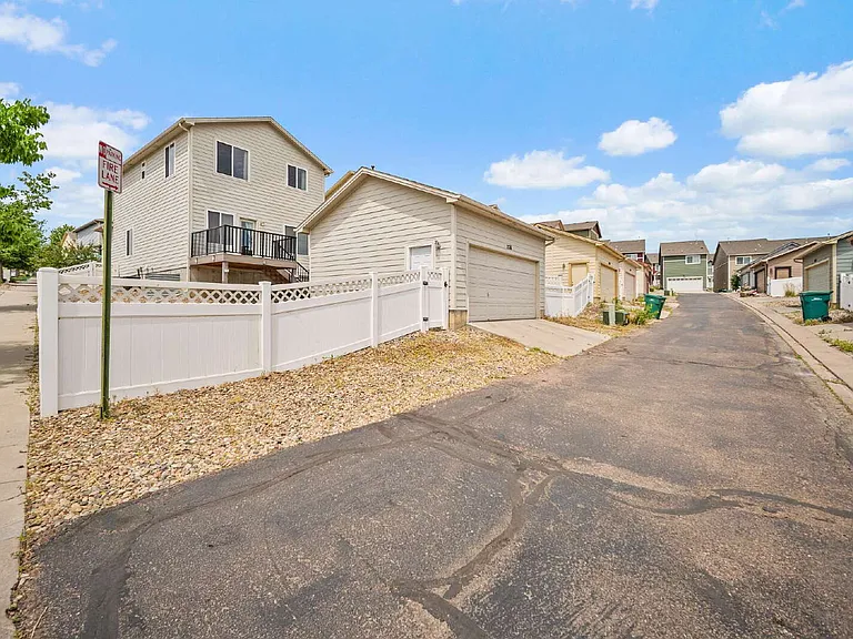 2211 Downend St — Photo 17