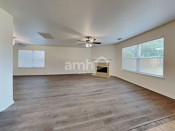 4th image of 11806 Skydale Dr