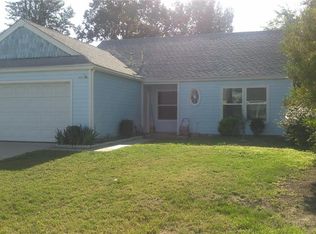 1004 Oak Leaf Dr, Colton, CA 92324